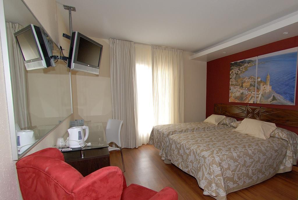Hotel Galeon Sitges Exterior foto